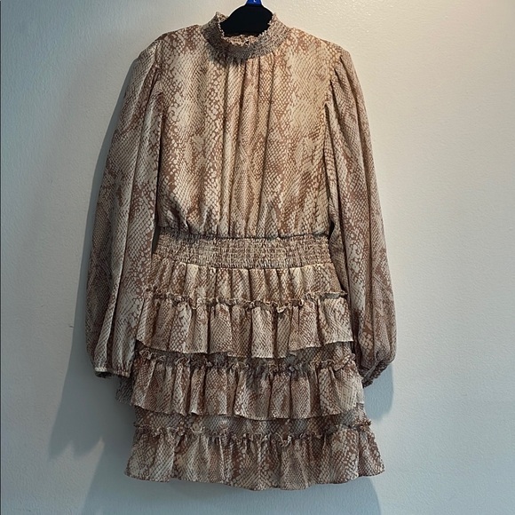 Express Brown Bishop Sleeve Dress Size Small - Picture 1 of 7